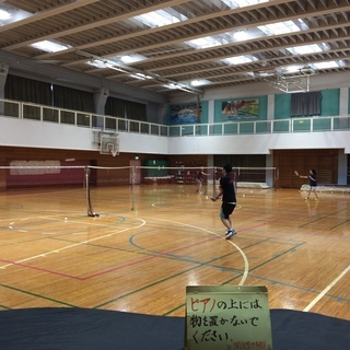 【初心者･初級者のみ募集】杉並区や中野区でみんなで楽しくバドミン...