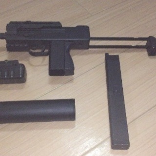 【予約予定済み】電動ガンの画像