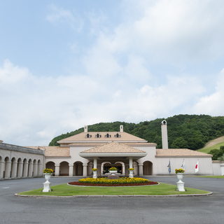 【ゴルフ場でのお客様お迎えスタッフ募集】の画像