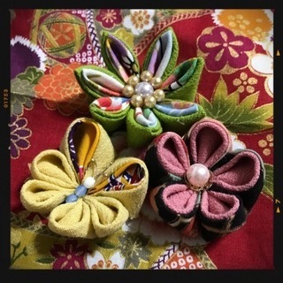 つまみ細工を一緒に作りましょう🌸