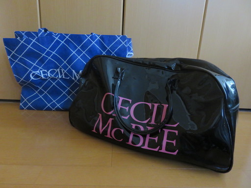 セシルマクビー(CECIL McBEE)ボストンバッグ(黒)\u00262018福袋の不織布袋