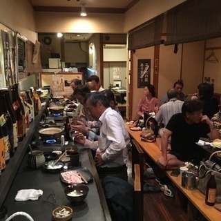 ホールスタッフ数名募集