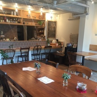 カフェでハーバリウムのワークショップ🎵の画像