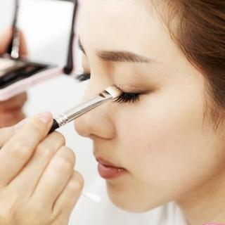 【プロの手であなたも可愛く♪】未経験OK☆メイクモデル！の画像