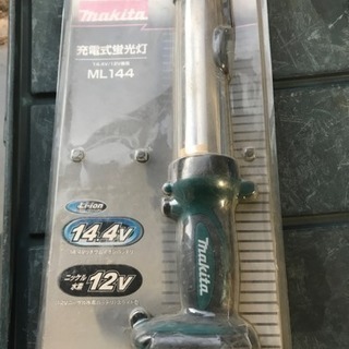 2、3回使用 マキタ ライト