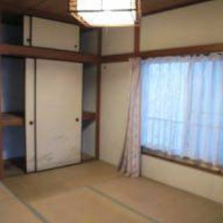 夏休み中も即入居可　<お一人様月4万円〜>　インターナショナルシェアハウス＆ルーム　川崎駅からバス8分　Share House in Kawasaki 月額料金部屋単位でも個人単位でも可！　交通便利　お部屋は占有、他は共有　1ヶ月単位　礼金なし − 神奈川県