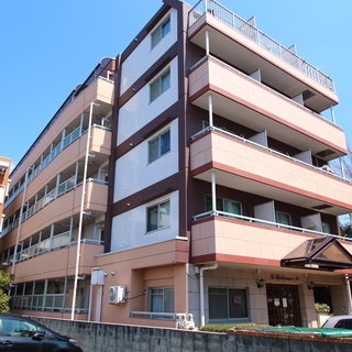🉐初期費用8万円🙂家賃33000円♪新宿へ直通30分の東村山駅徒歩10分の格安マンション♪の画像