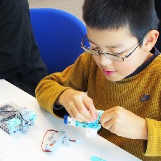 小3からできるロボット教室！自分で組み立ててプログラムして動くから楽しい！の画像