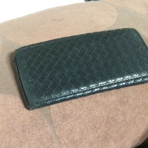 正規品ボッテガヴェネタ 限定パンチング長財布 希少
