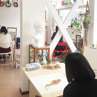 おとなの絵画教室の画像