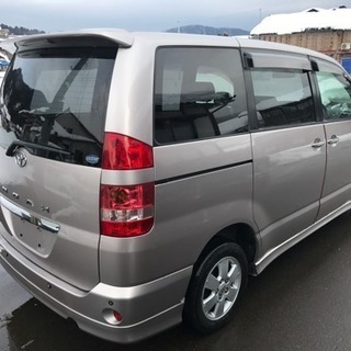 貨物登録！ノア！5人乗り！4ナンバー！車検満タン31/2まで！切替4WD！の画像