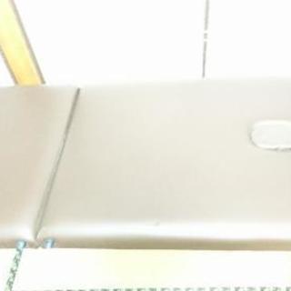 値下げ!施術用ベットの画像