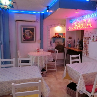 ギリシャ料理専門店　ホールスタッフ募集♪の画像