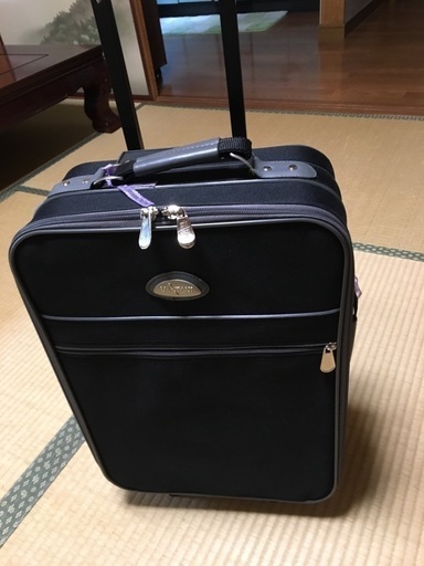 旅行鞄