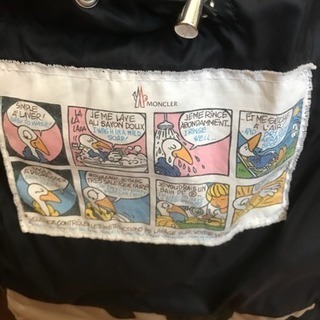 モンクレールダウンカモ迷彩正規品美品(お値下げ)の画像