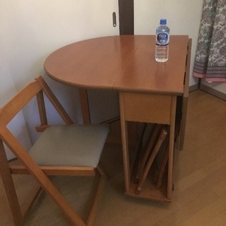 木製 ダイニングテーブル 折りたたみ イス4脚の画像