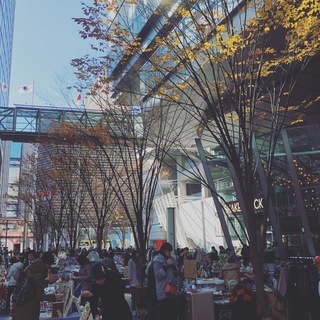 アート手づくりフェスタat国際フォーラム地上広場
