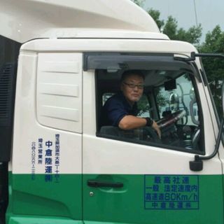 4tトラックドライバー【充実の社員制度】の画像