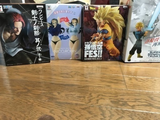 ワンピース、ドラゴンボールフィギュア