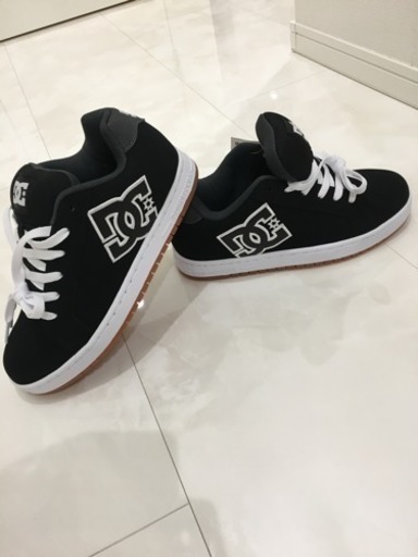 新品♢DC スニーカー