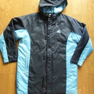 adidas ウインドブレーカー（ベンチコート）