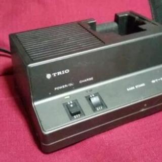 充電器(TRIOアマチュア無線機用)