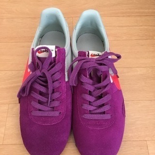 【新品】ナイキ スニーカーの画像