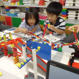 《急募》★未経験者歓迎！★【子ども向けレゴブロック＋プログラミング教室の講師】週1コマからOK♪　学生・主婦(夫)が活躍中！の画像