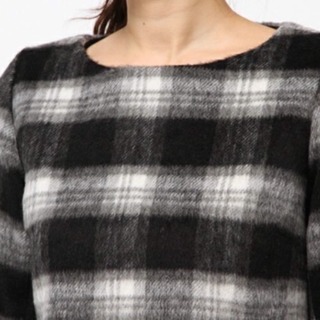【新品/元値1万】テチチ シャギー チェックワンピースの画像