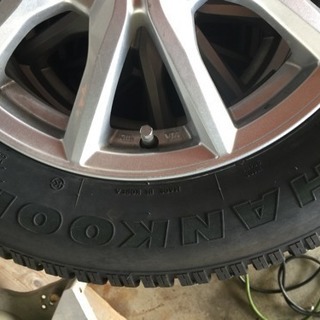 195/65/15 スパイクタイヤ プリウスの画像