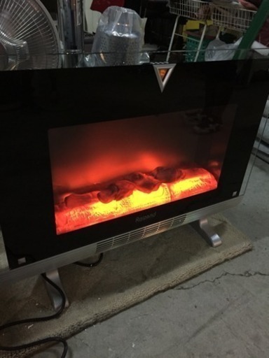 値下げします！暖炉インテリアヒーター