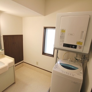 贅沢にくつろげるちょっと大人の空間☆彡 - シェアハウス