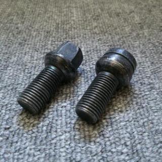 中古フォルクスワーゲン純正ボルトセットの画像