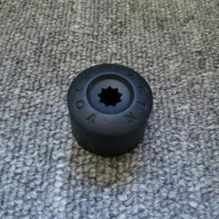 中古フォルクスワーゲン純正ホイールナットキャップの画像