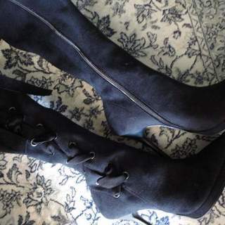 ロングブーツの画像