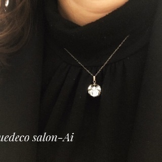 スワロフスキーグルーデコの画像