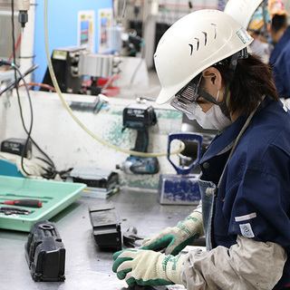 【寮費無料】家電を分解する作業！≪固定給≫≪フリーター歓迎≫≪名...