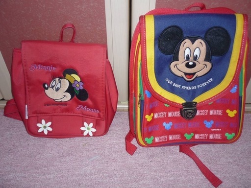 可愛いミニーとーミッキーのリュック２個セット中古