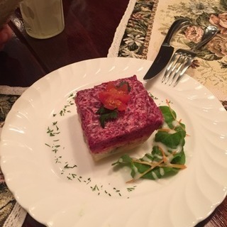 ちょっとマイナーな国の料理、食べに行きませんか？