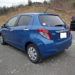 H24年式　トヨタ　ヴィッツ　ジュエラ　ワンオーナー　車検H31年3月までの画像