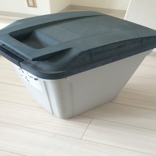 ゴミ箱