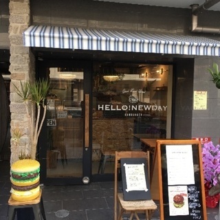 靱公園近く西本町のハンバーガー屋さんオープ二ングスタッフ大募集