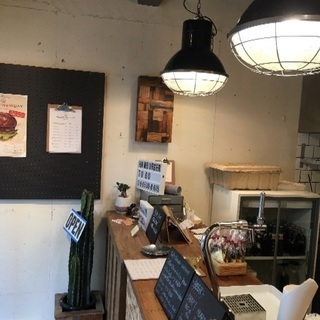 靱公園近く西本町のハンバーガー屋さんオープ二ングスタッフ大募集の画像