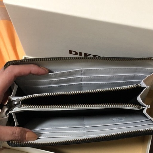 【値下中】DIESEL 長財布 ブラック