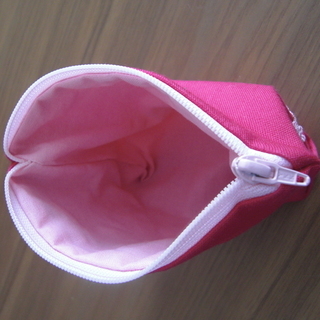 ハンドメイド　ポーチ　ファスナーポーチ　大小セットの画像