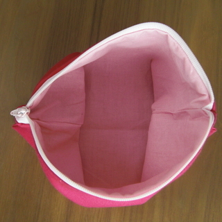 ハンドメイド　ポーチ　ファスナーポーチ　大小セットの画像