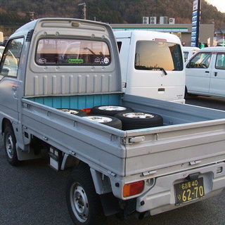 【ご成約、ありがとうございます！】Ｈ４　サンバ－トラック　ス－パ－チャ－ジャ－　５速　エアコン　車検３０年１０月の画像