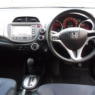 平成21年  フィット  4,2万キロ  バックカメラ  車検31/4の画像