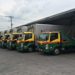 トラック運転手(２ｔ・４ｔ・１０ｔ)