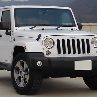 JEEP ラングラー　アンリミテッド　サハラ　上級グレード　メー...